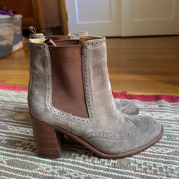 See By Chloe Gray and Brown Ankle Boots 39 8.5 - Picture 2 of 4